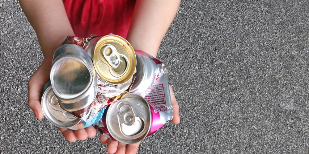 reciclaje de latas de bebidas
